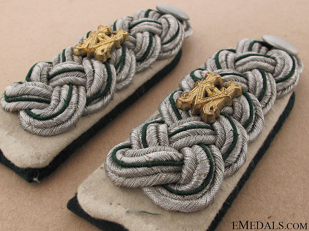 army_major(_administration)_tabs&_boards_20.jpg50c8a7105bfb8