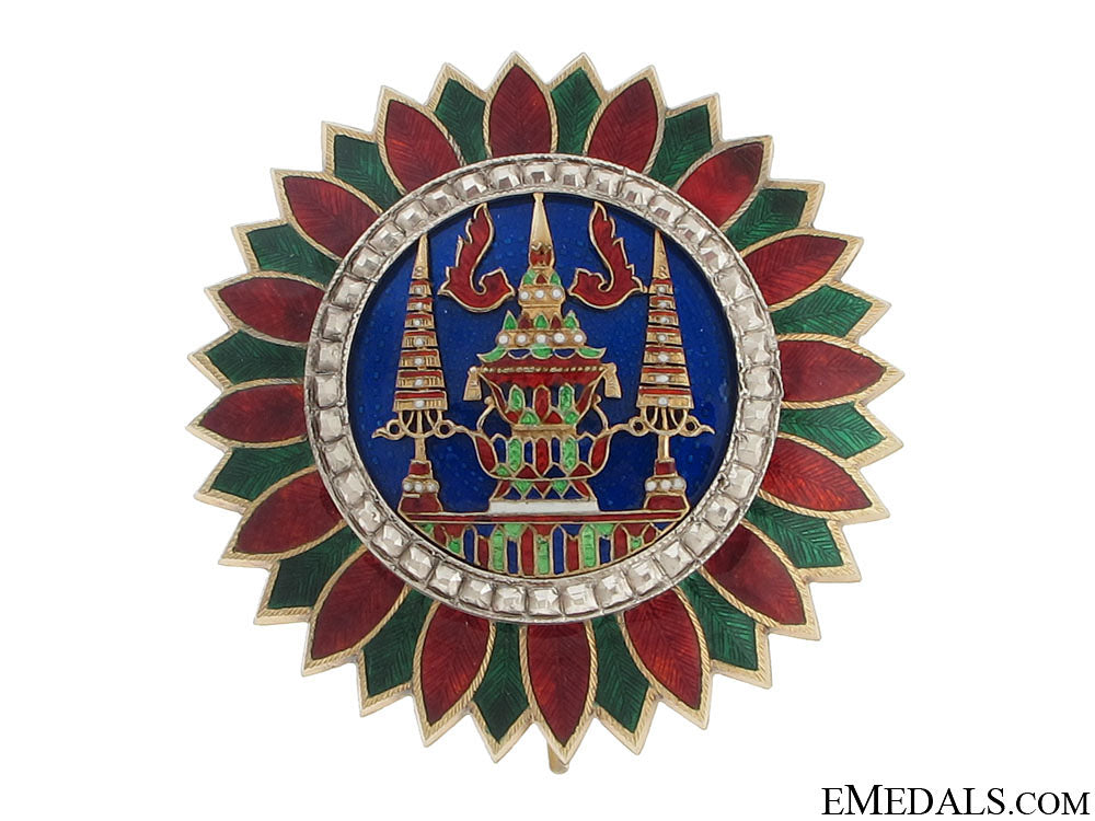order_of_the_crown_21.jpg5106bdd4ebdab