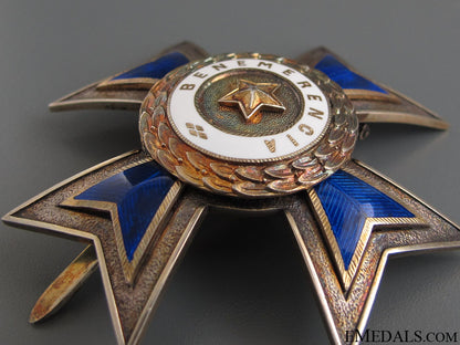 order_of_merit-_commanders_breast_star_21.jpg520e33808f287