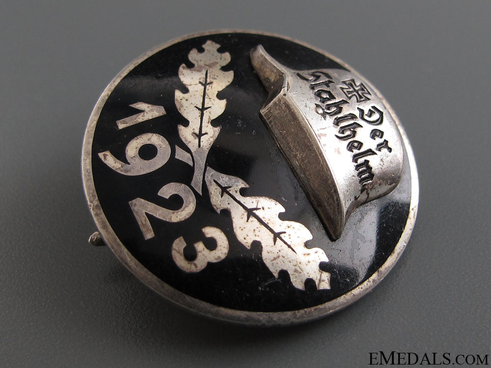 stahlhelm_membership_badge1923_21.jpg520d321298d25