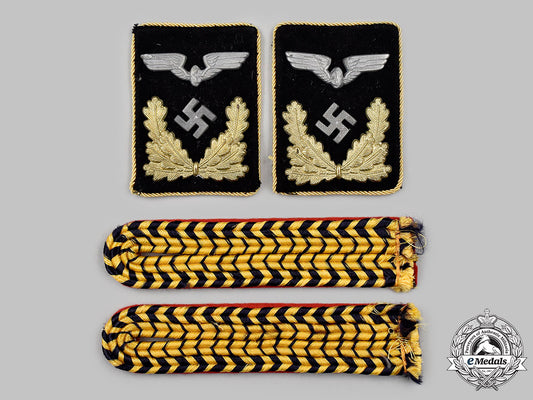 germany,_reichsbahn._a_mixed_lot_of_reichsbahn_official_uniform_insignia_21_m21_mnc6111