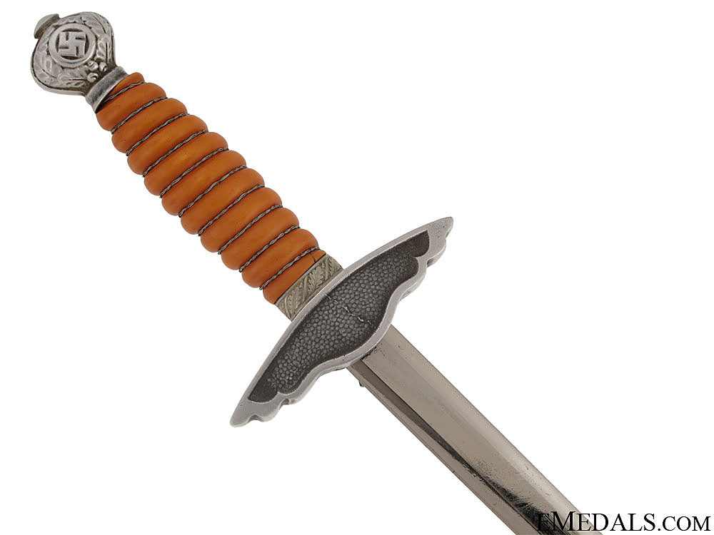 miniature2_nd._pattern_luftwaffe_dagger_22.jpg50b76978486d8