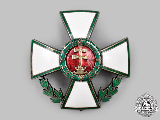 hungary,_kingdom._an_order_of_merit,_iii_class_officer_with_swords_and_war_decoration,_c.1935_22_m21_mnc5097_1