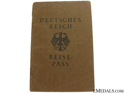 group_of_three_german_id&_booklets_234.jpg51978fe788ec0