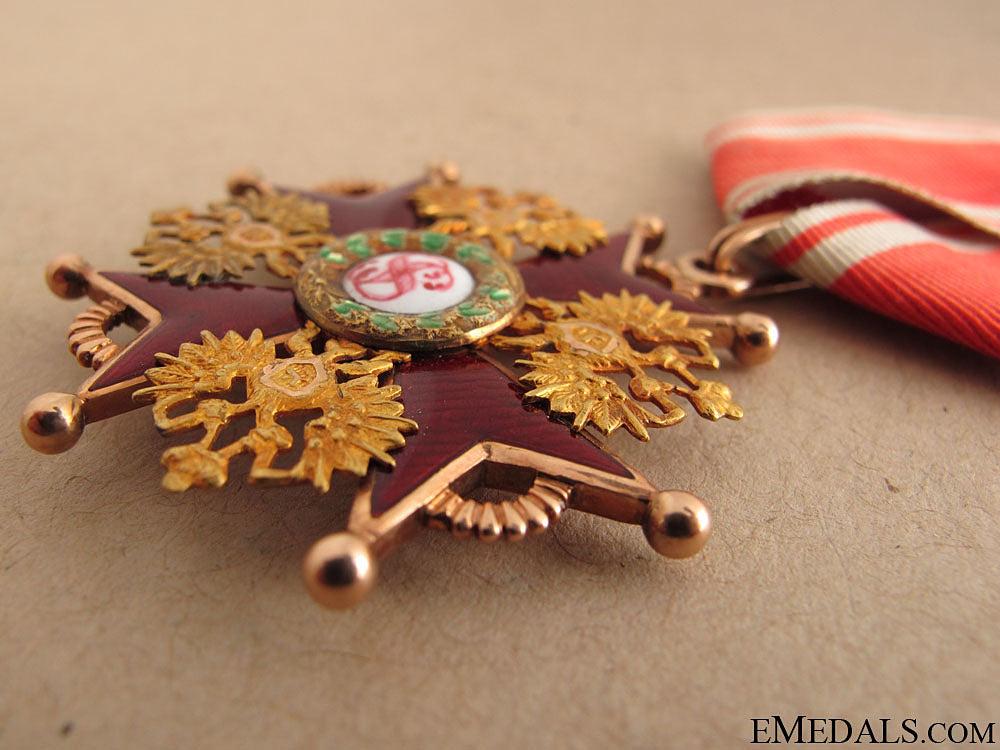 the_order_of_st._stanislaus_in_gold_23.jpg513f315d273f4