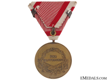 golden_bravery_medal–1920’_s_23.jpg50783b4187549
