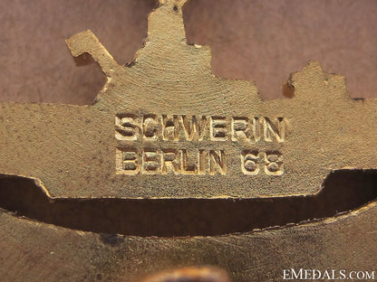 submarine_badge„¢¤_marked_schwerin,_mint/_boxed_24.jpg510abf9186261