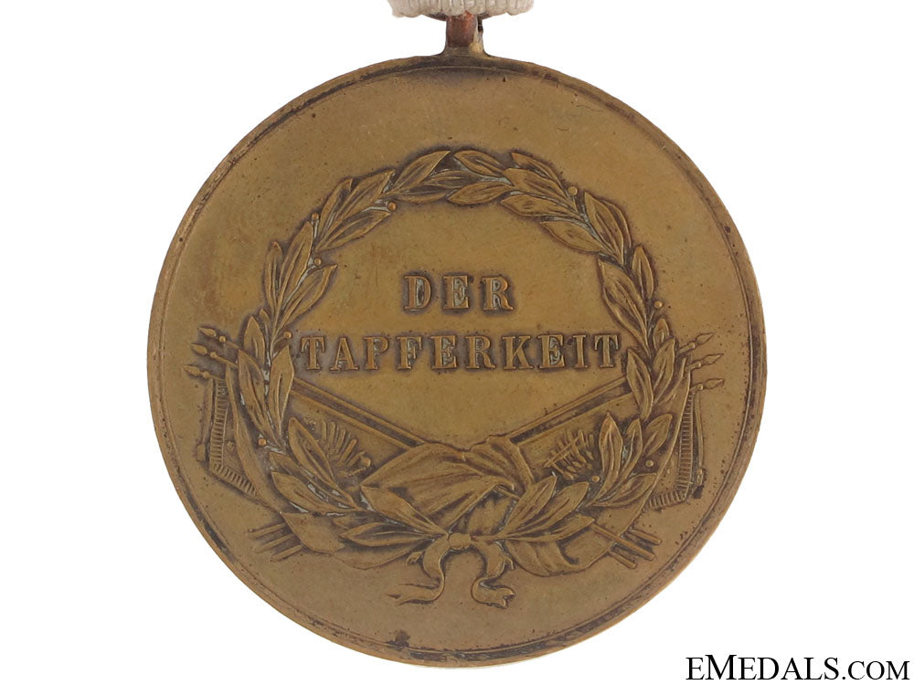 golden_bravery_medal–1920’_s_24.jpg50783b488faf2