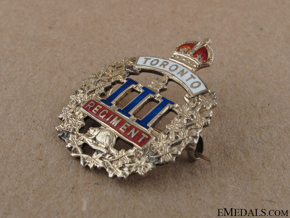 wwi3_rd_toronto_regiment_sweetheart_pin_cef_24.jpg522e1ac4dc129