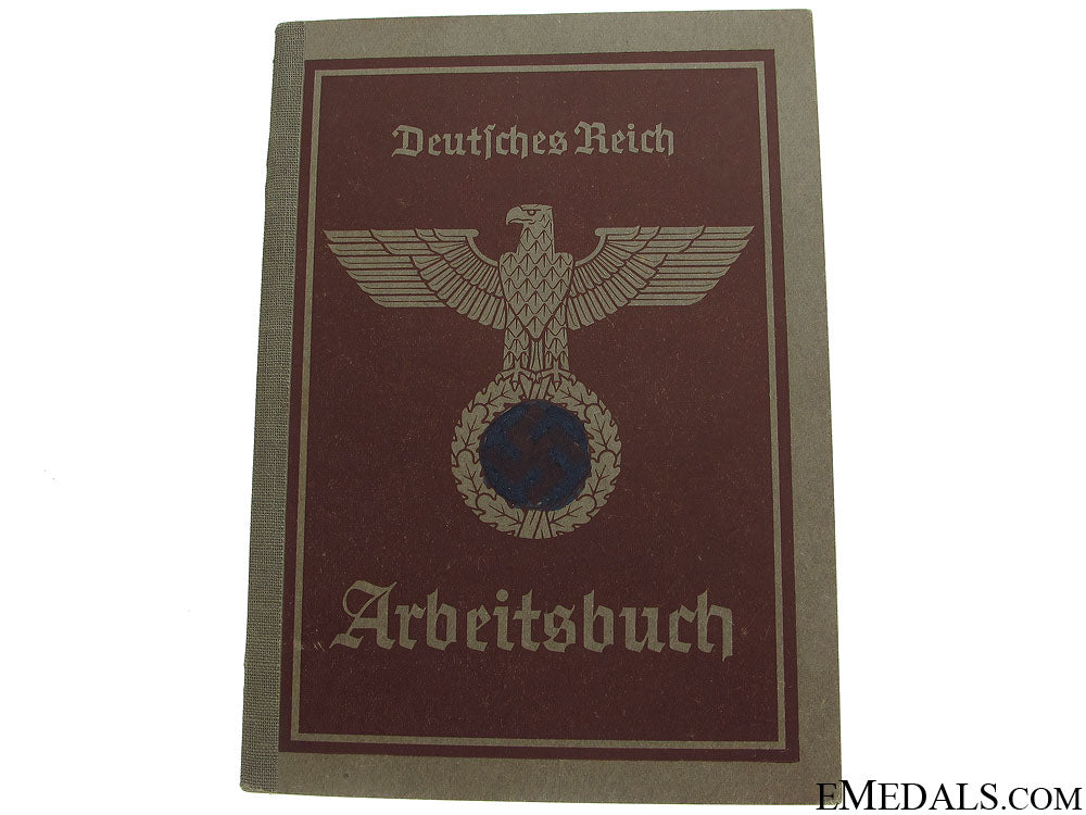 three_third_reich_id_documents_250.jpg51979178b2b85