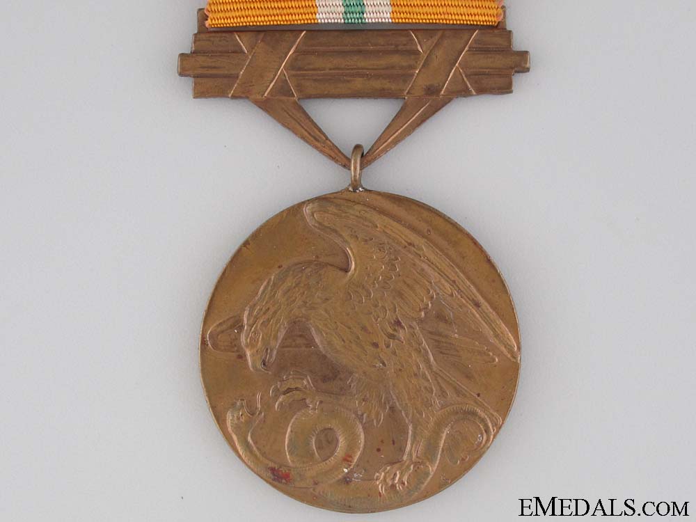 wwii_slovakian_medal_of_bravery1939_25.jpg52cd775fd5adf