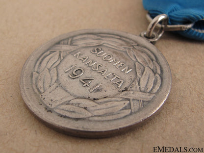 medal_of_liberty_25.jpg51a75dda772f5