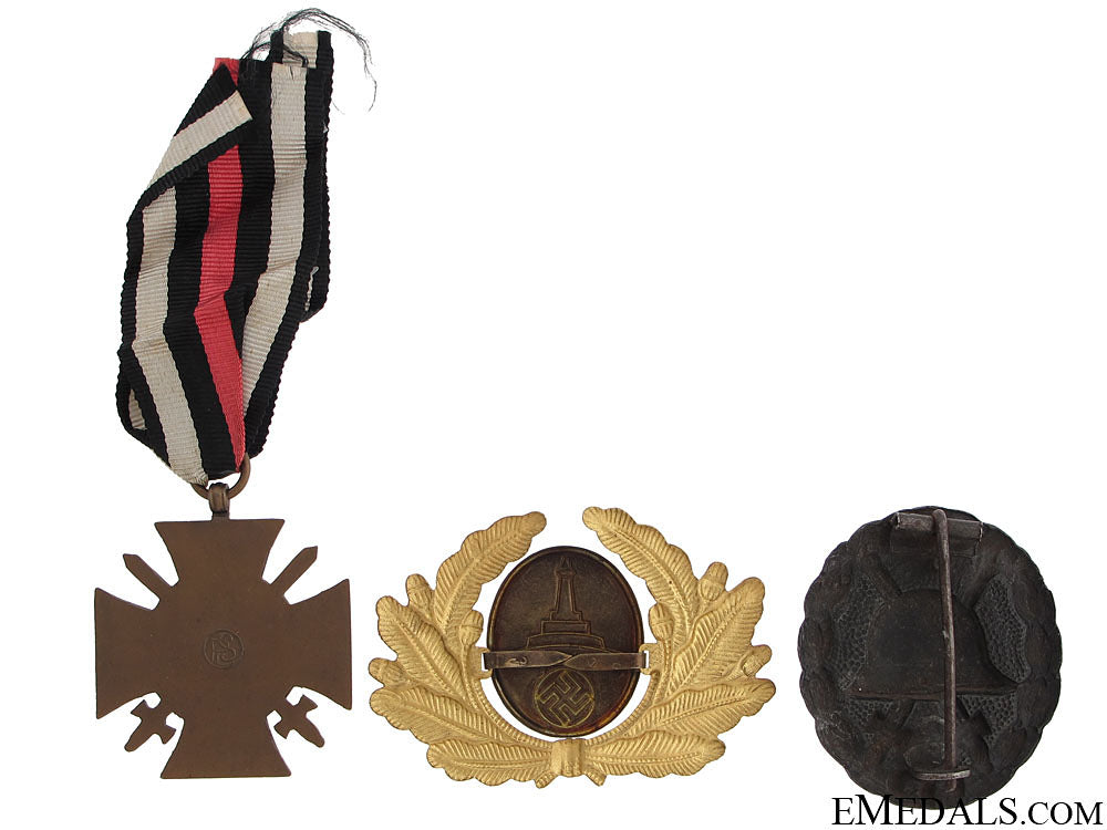 three_german_awards_25.jpg515b1df06c7f7