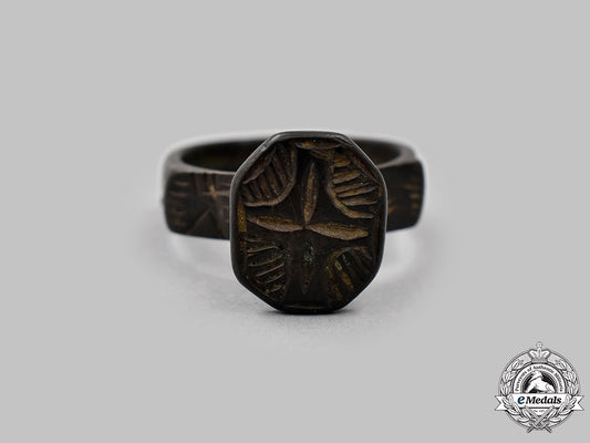 international._a12_th-14_th_century_bronze_ring_25_m21_mnc4687_1