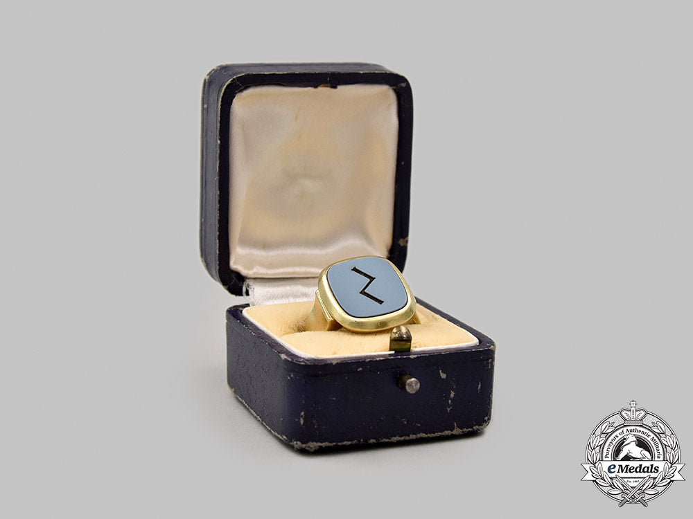 germany,_ss._a_gold_presentation_ring_to_ss-_brigadeführer_fritz_freitag,_with_letter,_from_reichsführer-_ss_heinrich_himmler_25_m21_mnc6400