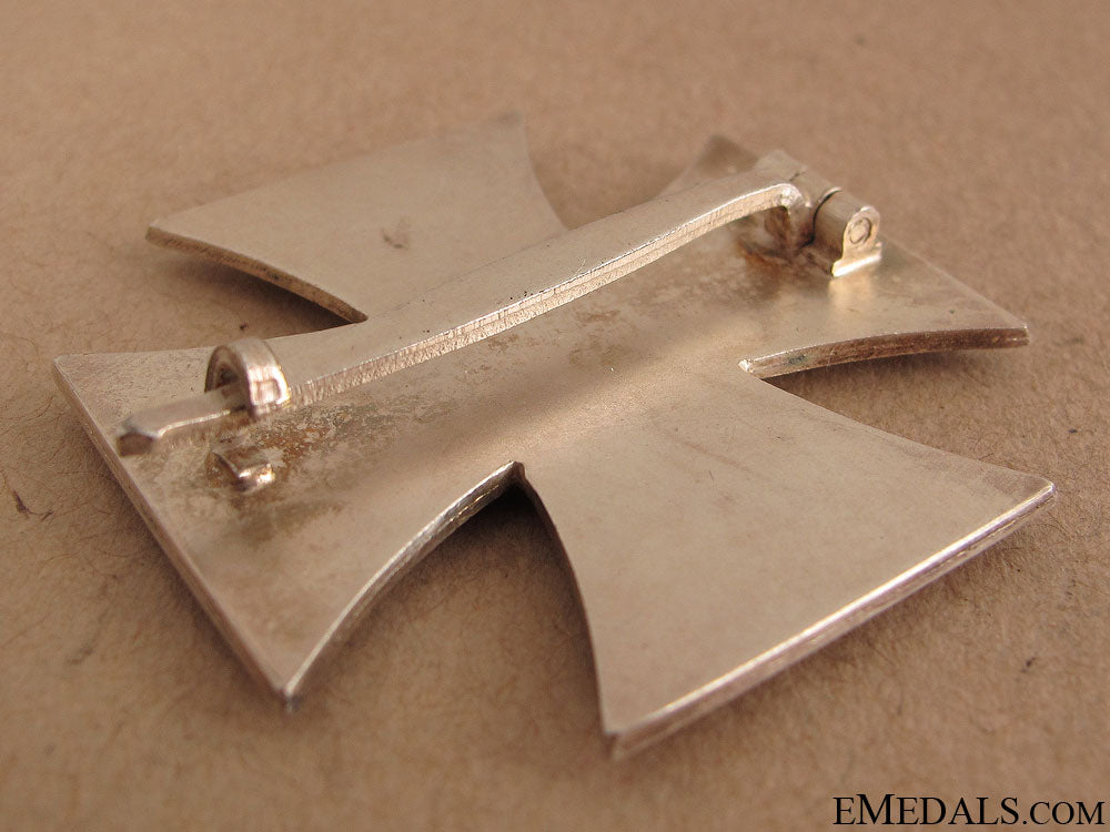 iron_cross_first_class1939-_mint_26.jpg5197c0c428041