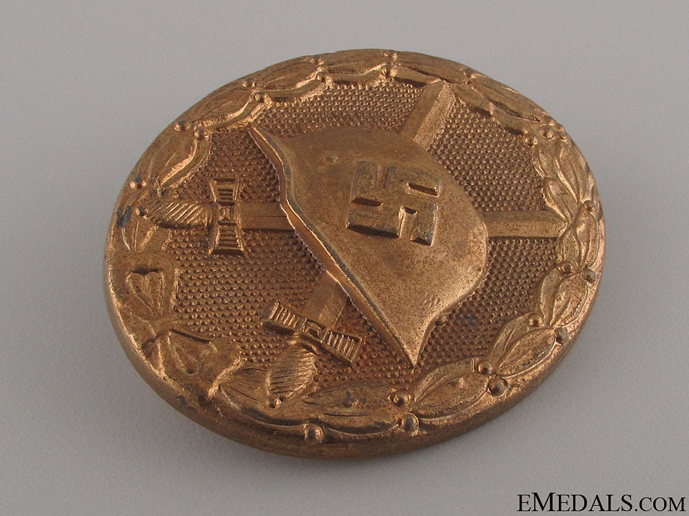 wound_badge-_gold_grade&_marked_26.jpg524477b8a22d4