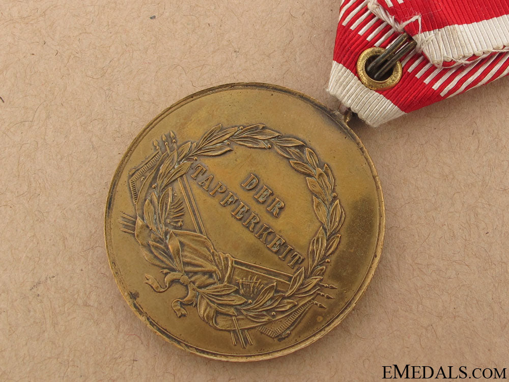 golden_bravery_medal–1920’_s_26.jpg50783b5651b0d