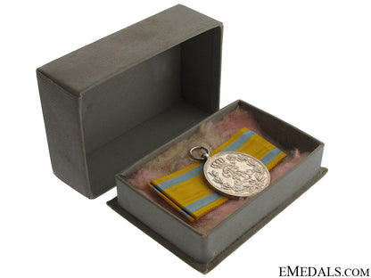 a_cased_friedrich_august_medal_28.jpg51ba0fdadbd04