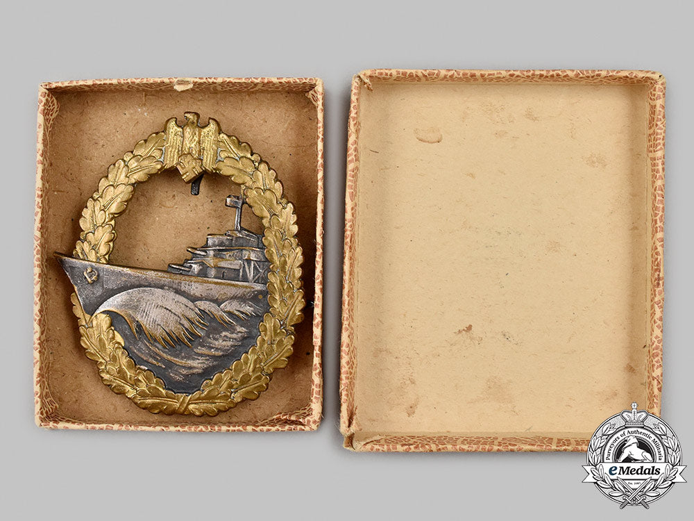 germany,_kriegsmarine._a_destroyer_war_badge,_by_schwerin_28_m21_mnc1468