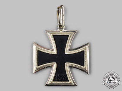 germany,_federal_republic._a_knight’s_cross_of_the_iron_cross,_with_case,1957_version_29_m21_mnc2277