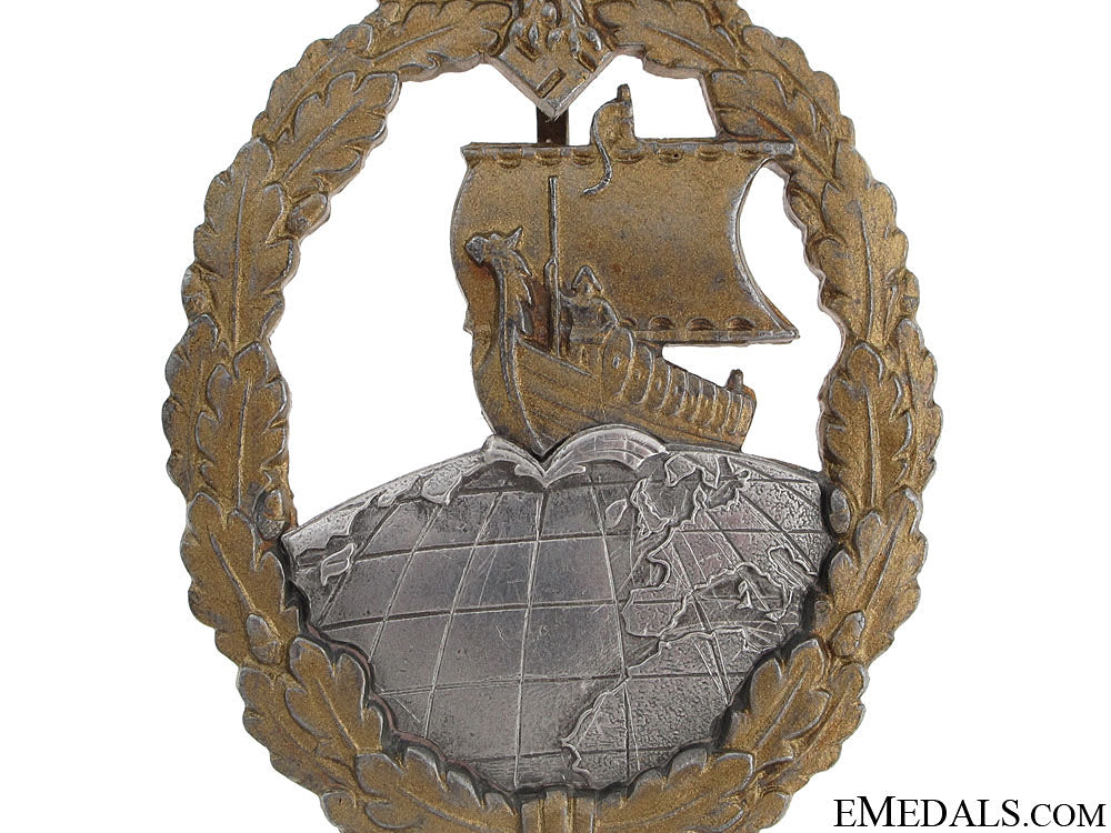 auxiliary_cruiser_war_badge_by_schwerin_2.jpg5159b2e8abcb9