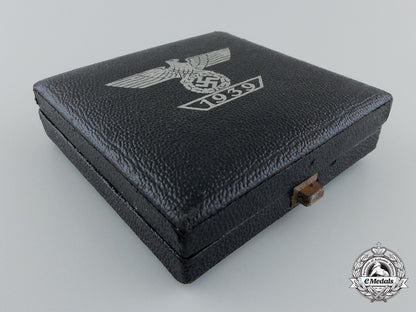 a_mint_cased_clasp_to_the_iron_cross1939;_first_class_2_8_2