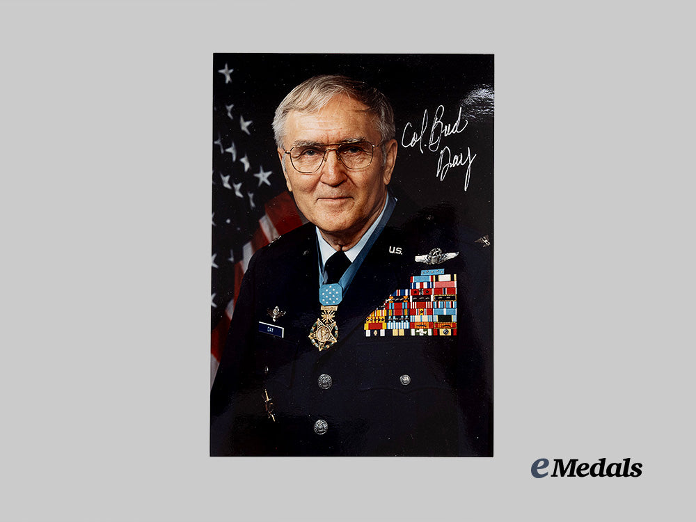 united_states._a_signed_photograph_of_congressional_medal_of_honor_recipient_and_prisoner_of_war,_major"_bud"_day,_misty_super_f_a_c's_f-100_squadron_e_medals__w8672_3