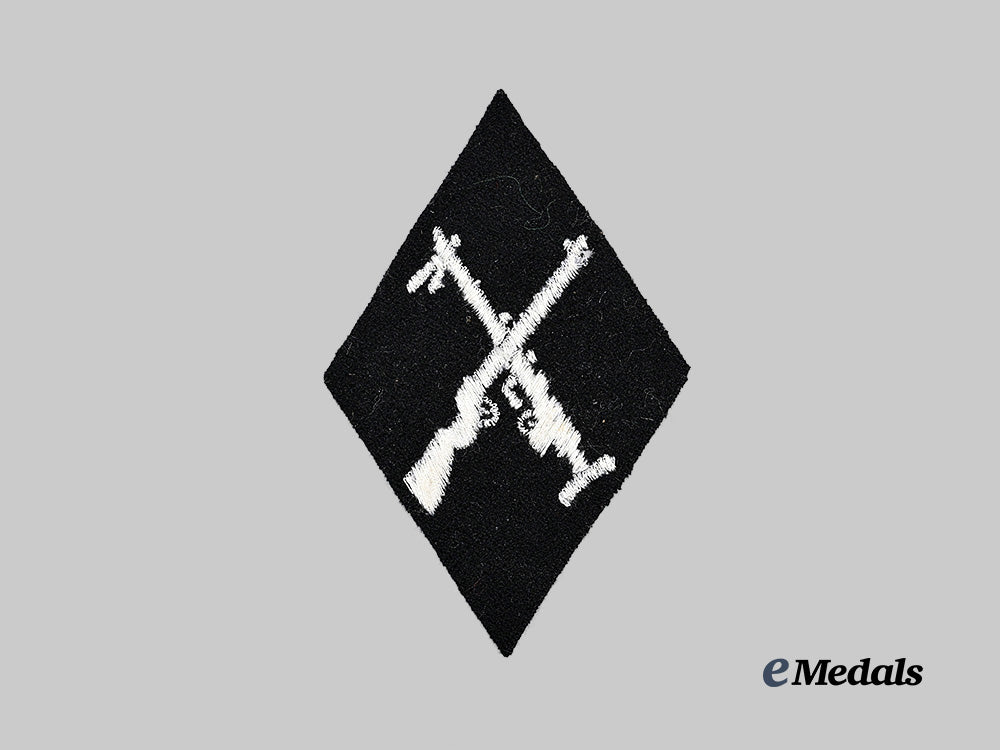 germany,_s_s._a_mint_armourer_n_c_o_sleeve_diamond,_post-1937_issue_e_medals__g62999_3