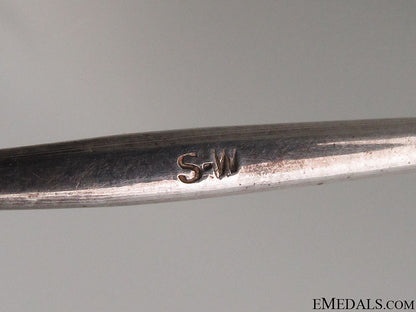 iron_cross_first_class1914-_silver&_named_consignment_30.jpg5245f49f0e30b