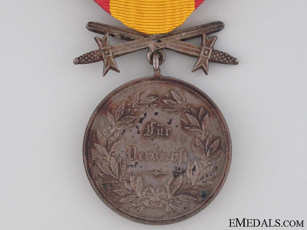 reuss_merit_medal_with_swords-_silver_grade_31.jpg52cc4a7d4bd01