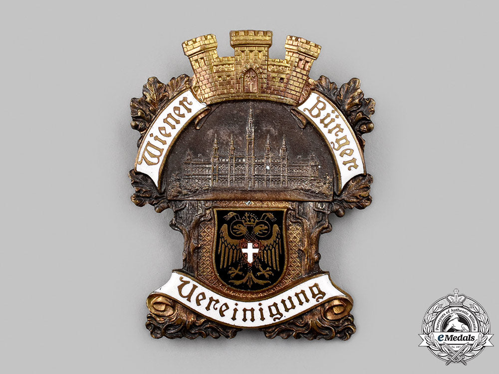 austria-_hungary,_imperial._a_viennese_citizens_association_membership_badge,_with_case,_by_reinemer&_spiegel_31_m21_mnc0672_1