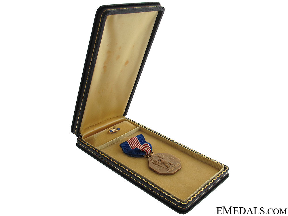 wwii_soldiers_medal_for_valor_32__2_.jpg51ed543e6e650