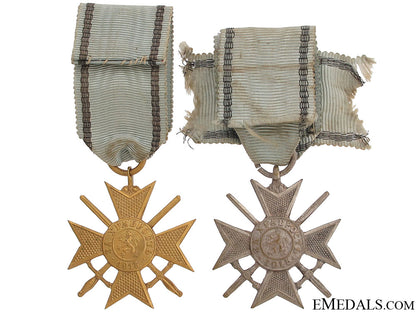 two_soldier’s_crosses_for_bravery_32.jpg51c46cbf5a3d1