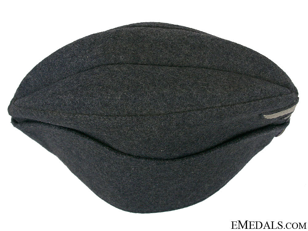 a1942_dated_luftwaffe_em/_nco's_overseas_cap_32.jpg508a955d27c32