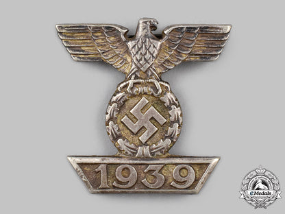 germany,_wehrmacht._a1939_clasp_to_the_iron_cross_ii_class,_type_ii,_by_b.h._mayer_32_m21_mnc4593