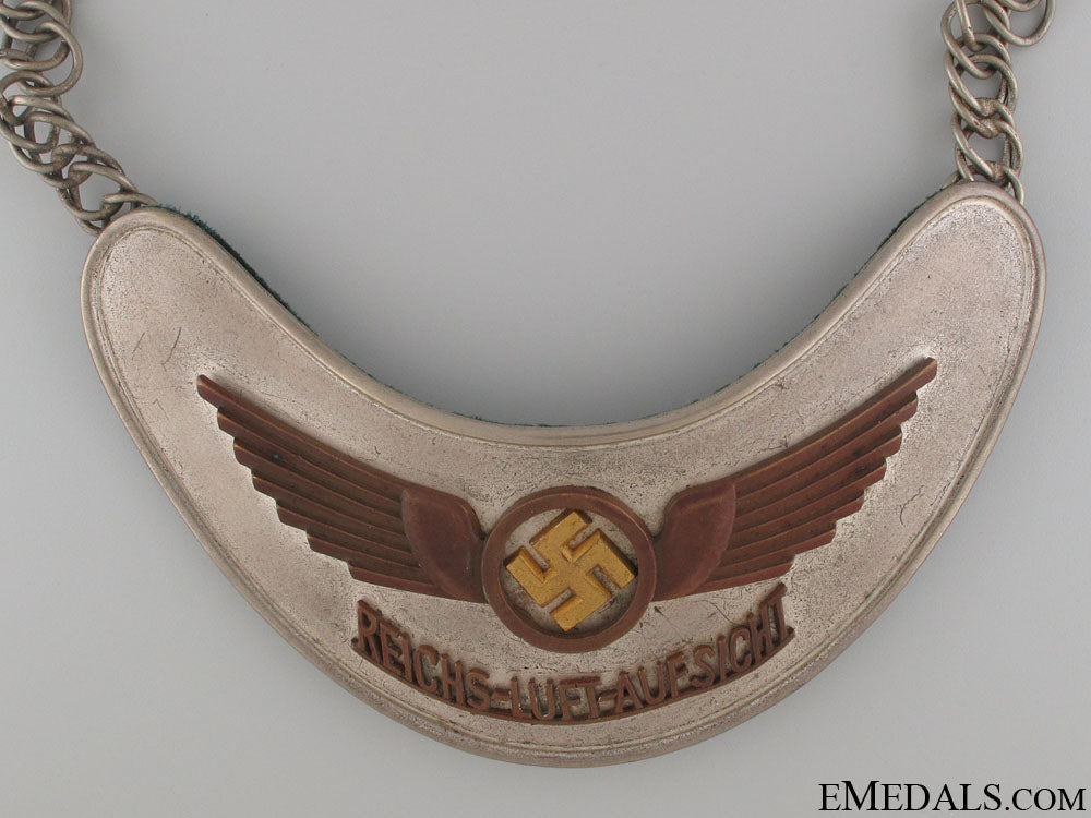 luftwaffe_air_traffic_controller's_gorget_33.jpg5252b3fabe4ed