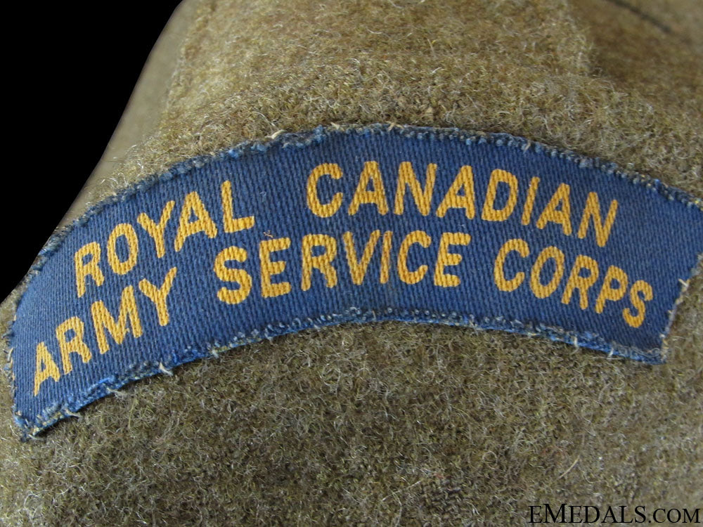 a_named_wwii_canadian_battledress_33.jpg5181501b6079e