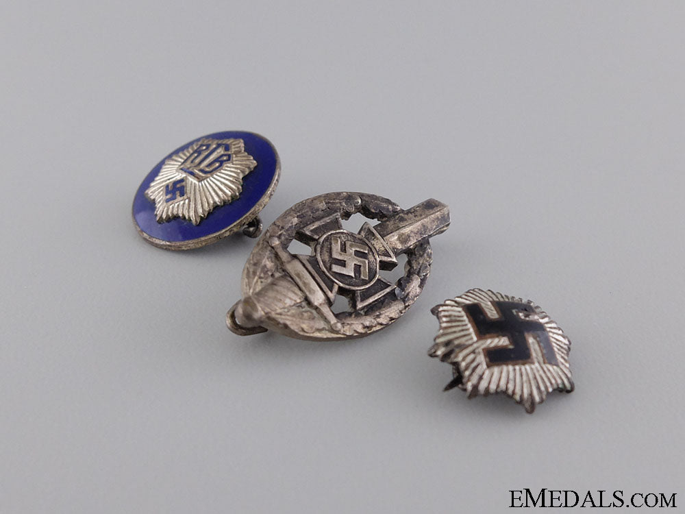 a_lot_of_second_war_rlb_badges_33.jpg543eb6c859353
