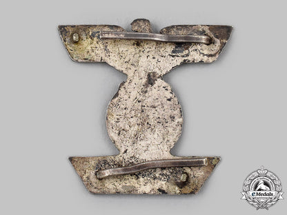 germany,_wehrmacht._a1939_clasp_to_the_iron_cross_ii_class,_type_ii,_by_b.h._mayer_33_m21_mnc4594