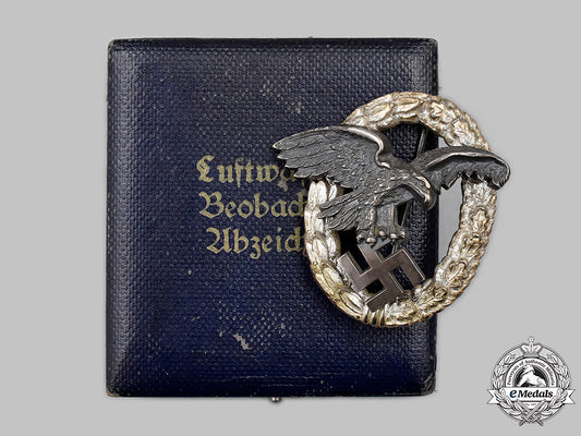 germany,_luftwaffe._an_observer’s_badge,_with_case,_by_paul_meybauer_33_m21_mnc5544