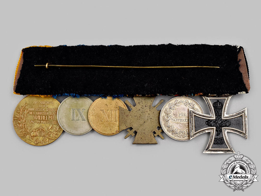 germany,_imperial._a_medal_bar_for_first_world_war_service_33_m21_mnc8843
