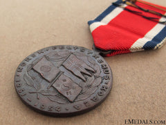 A Norwegian Korean War Service Medal 1951-54