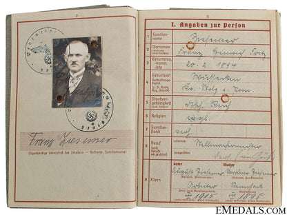 three_pieces_of_wwii_german_identification_34.jpg51cef04e10095