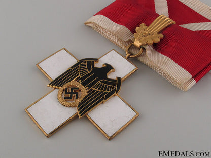 german_social_welfare_decoration-_first_class_35.jpg52444eac7ed6f