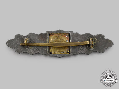 germany,_wehrmacht._a_close_combat_clasp,_bronze_grade,_by_friedrich_linden_35_m21_mnc2996_1_1