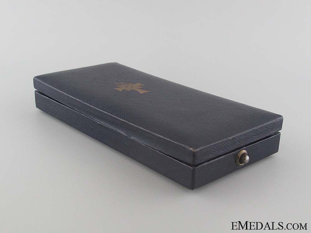 mother's_cross-_gold_grade&_cased_36.jpg52cc4b39e135a