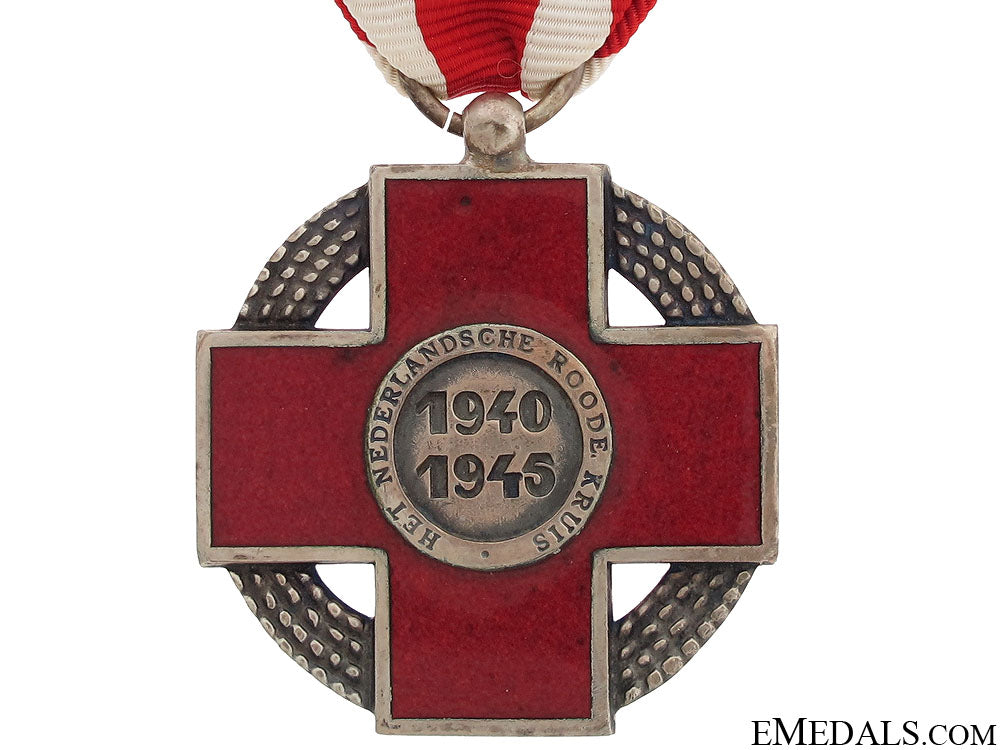 commemorative_cross_of_the_dutch_red_cross_36.jpg51fd17f5672d0