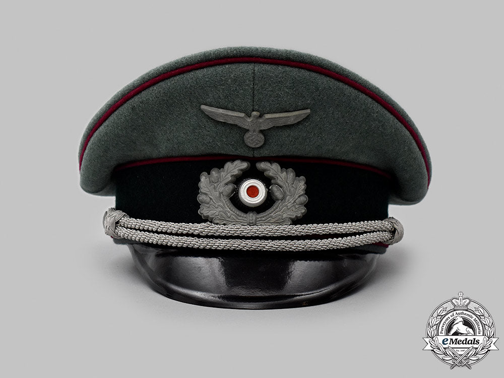 germany,_heer._a_rare_smoke/_chemical_troops_officer’s_visor_cap,_by_schellenberg_36_m21_mnc6072_1
