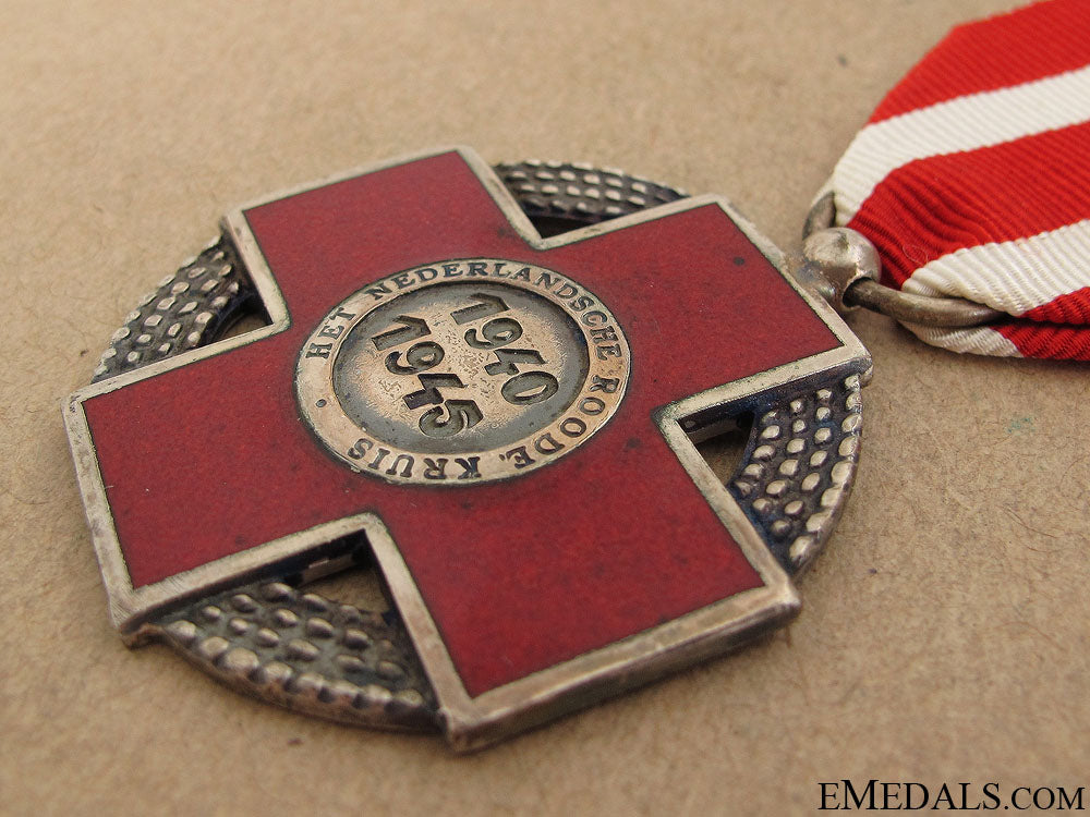 commemorative_cross_of_the_dutch_red_cross_38.jpg51fd17fd7d9a2